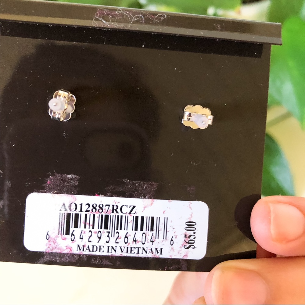NWT Nadri Crystal Earrings - Picture 7 of 9